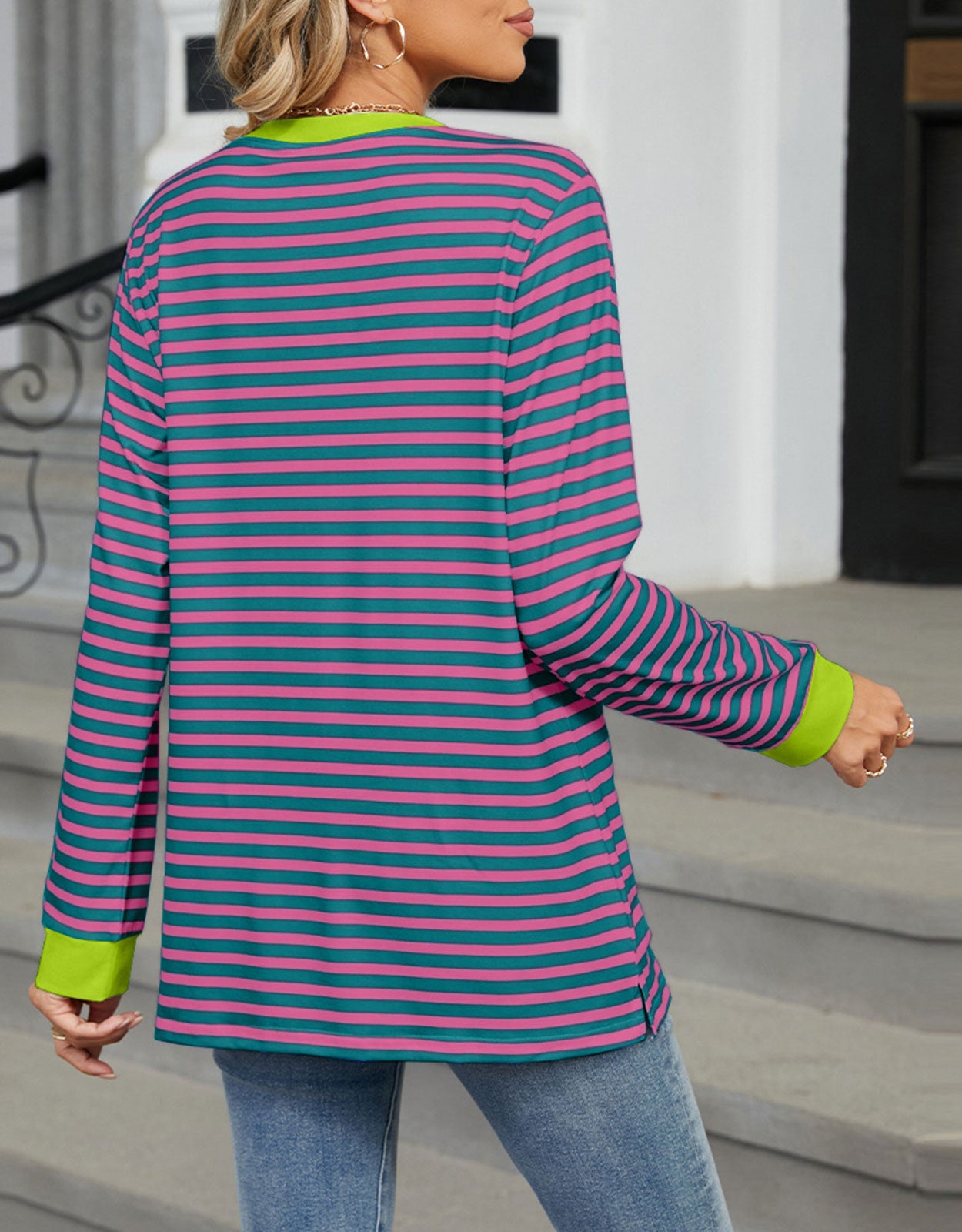 Striped Graphic Summer Crewneck Blouses