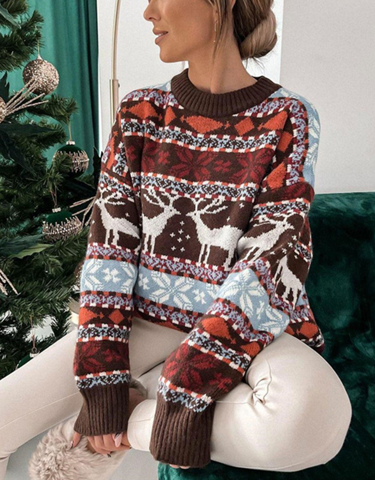 Long Sleeved Deer pattern sweater